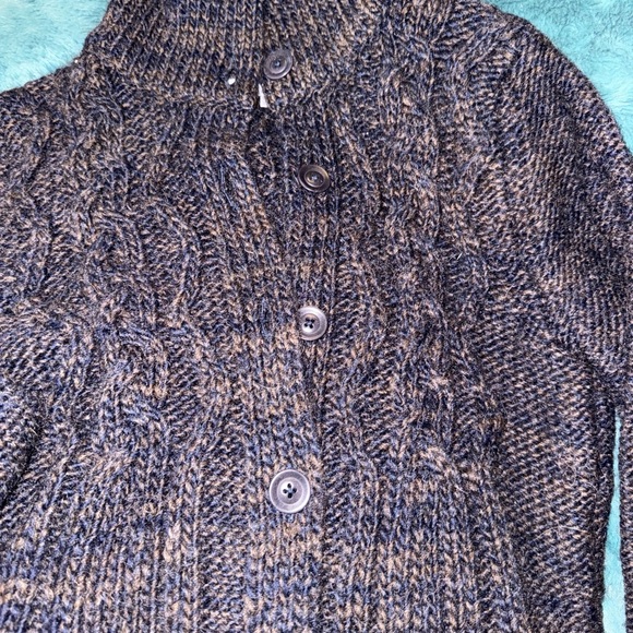 Don’t Label Me brand Alpaca and Wool sweater. Great condition. Only worn twice. - Picture 2 of 3